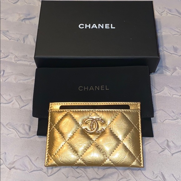 100% Authentic Chanel Pearl CC Card Holder - Picture 4 of 6